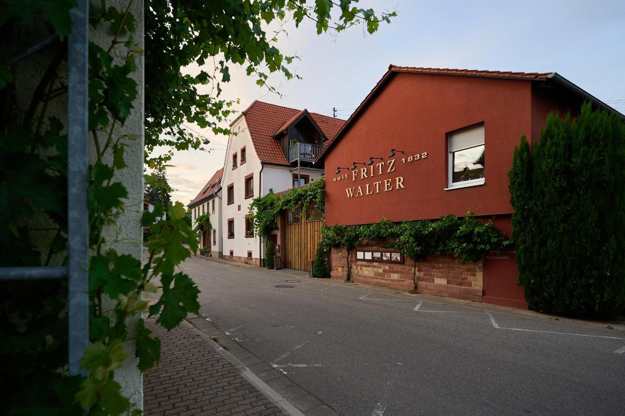 Niederhorbach Weinhotel Fritz Walter מראה חיצוני תמונה